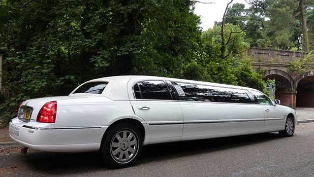 Lincoln USA 30ft 'Krystal' Limousine