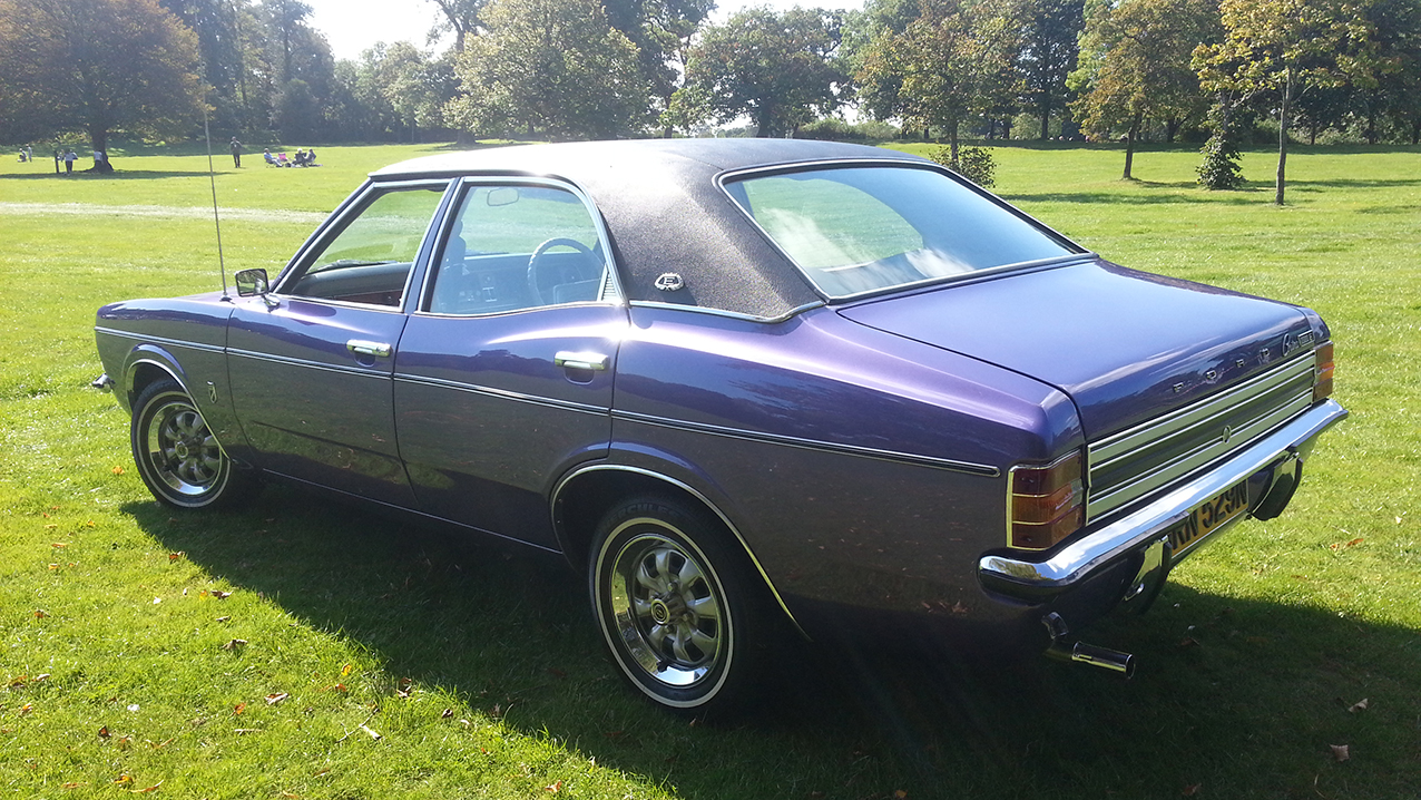 Ford Cortina MK3 2000E Executive