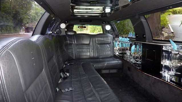 Lincoln USA 30ft Stretched Limousine