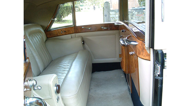 Rolls-Royce Silver Wraith