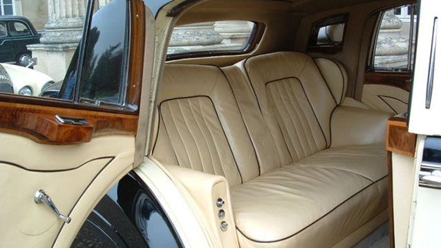 Rolls-Royce Silver Wraith
