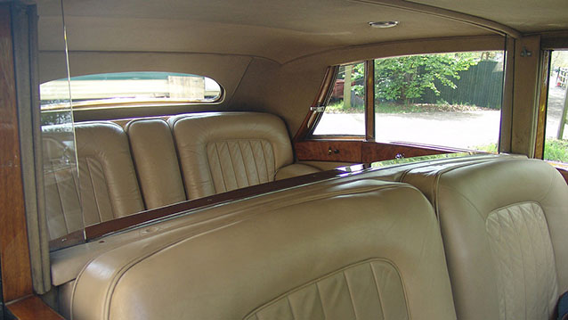 Rolls-Royce Silver Wraith