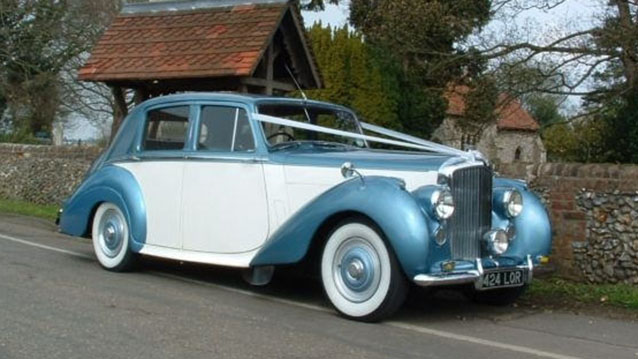 Bentley 'R' Type wedding car for hire in Hatfield, Hertfordshire