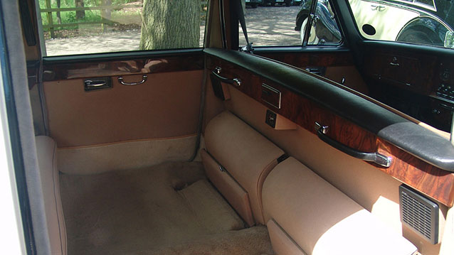 Daimler DS420 Limousine