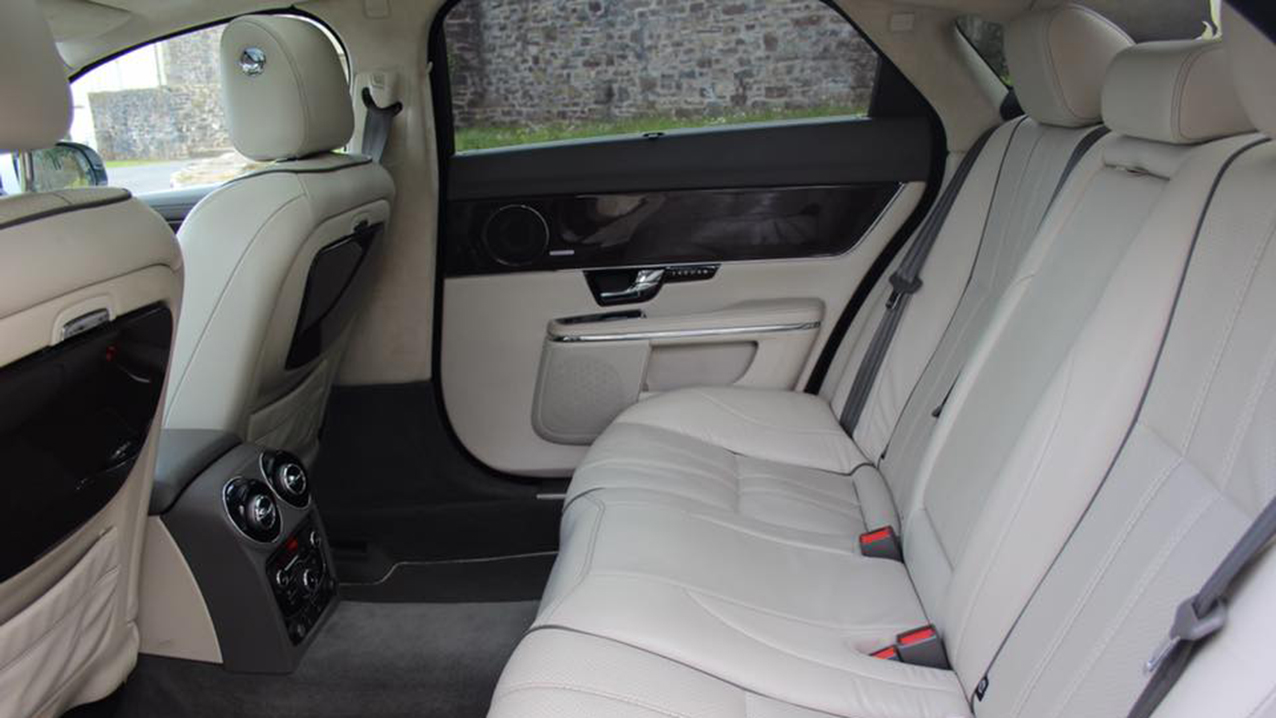 Jaguar XJ LWB
