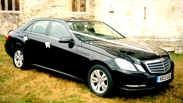 Mercedes 'E' Class wedding car for hire in Portsmouth, Hampshire