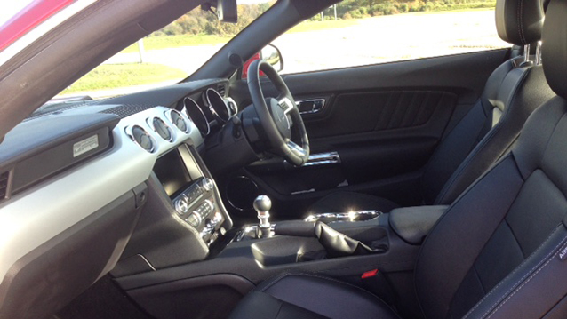 Ford Mustang 5.0L V8