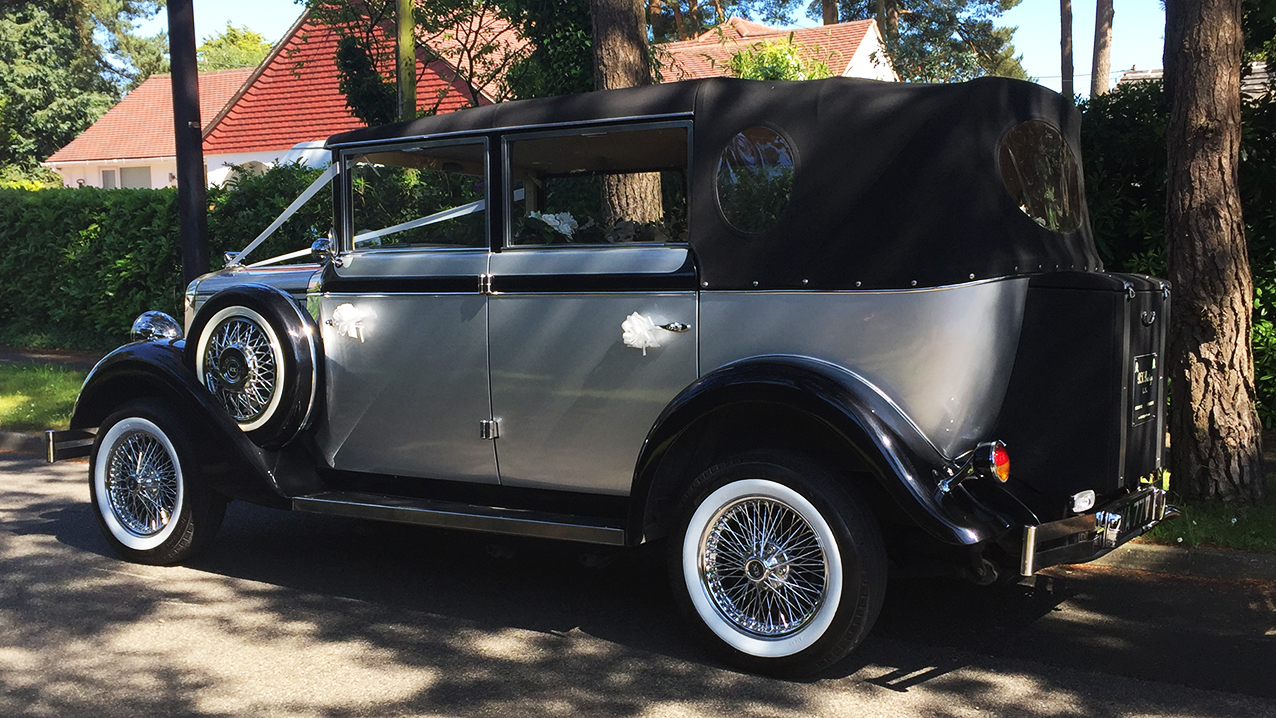 Vintage Style Regent Landaulette Wedding Car Hire Ringwood
