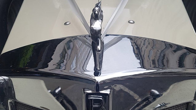 Beauford Convertible
