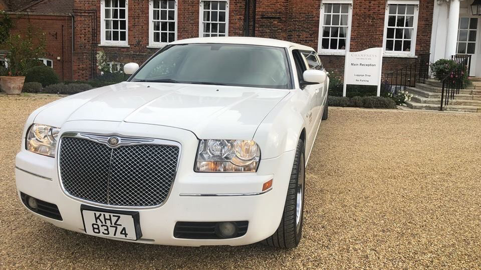 Chrysler 300c Stretched Limousine