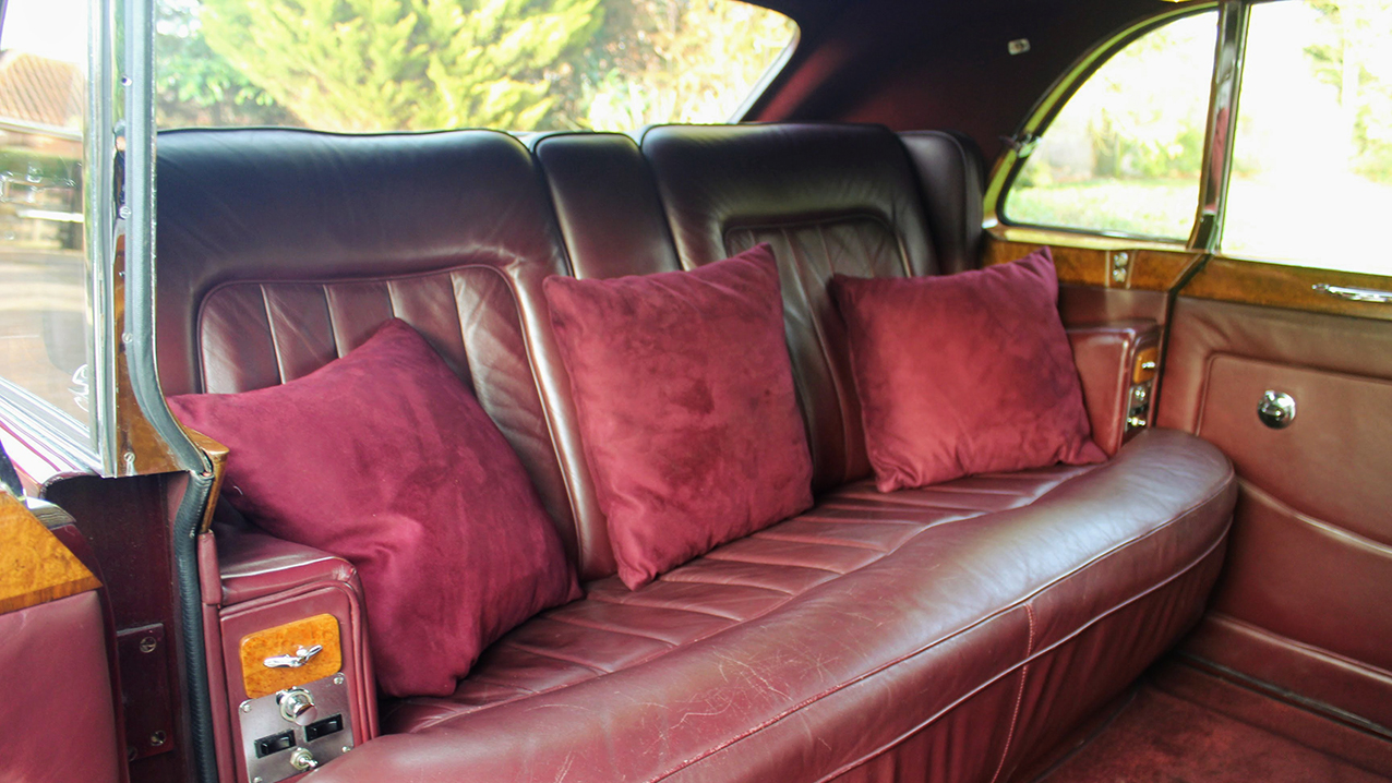 Rolls-Royce Phantom V Sedanca