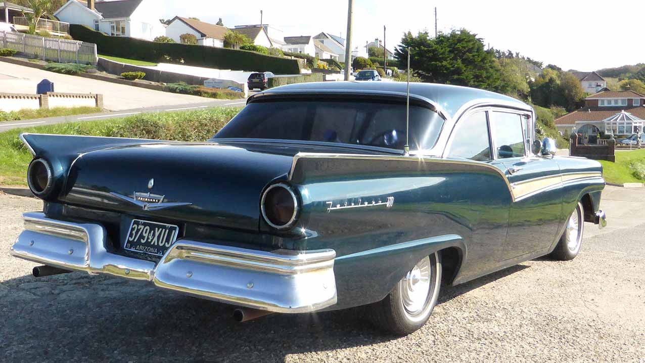 Ford Fairlane