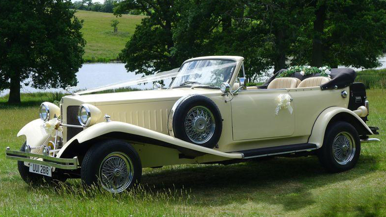 Beauford Convertible wedding car for hire in Birmingham, Midlands