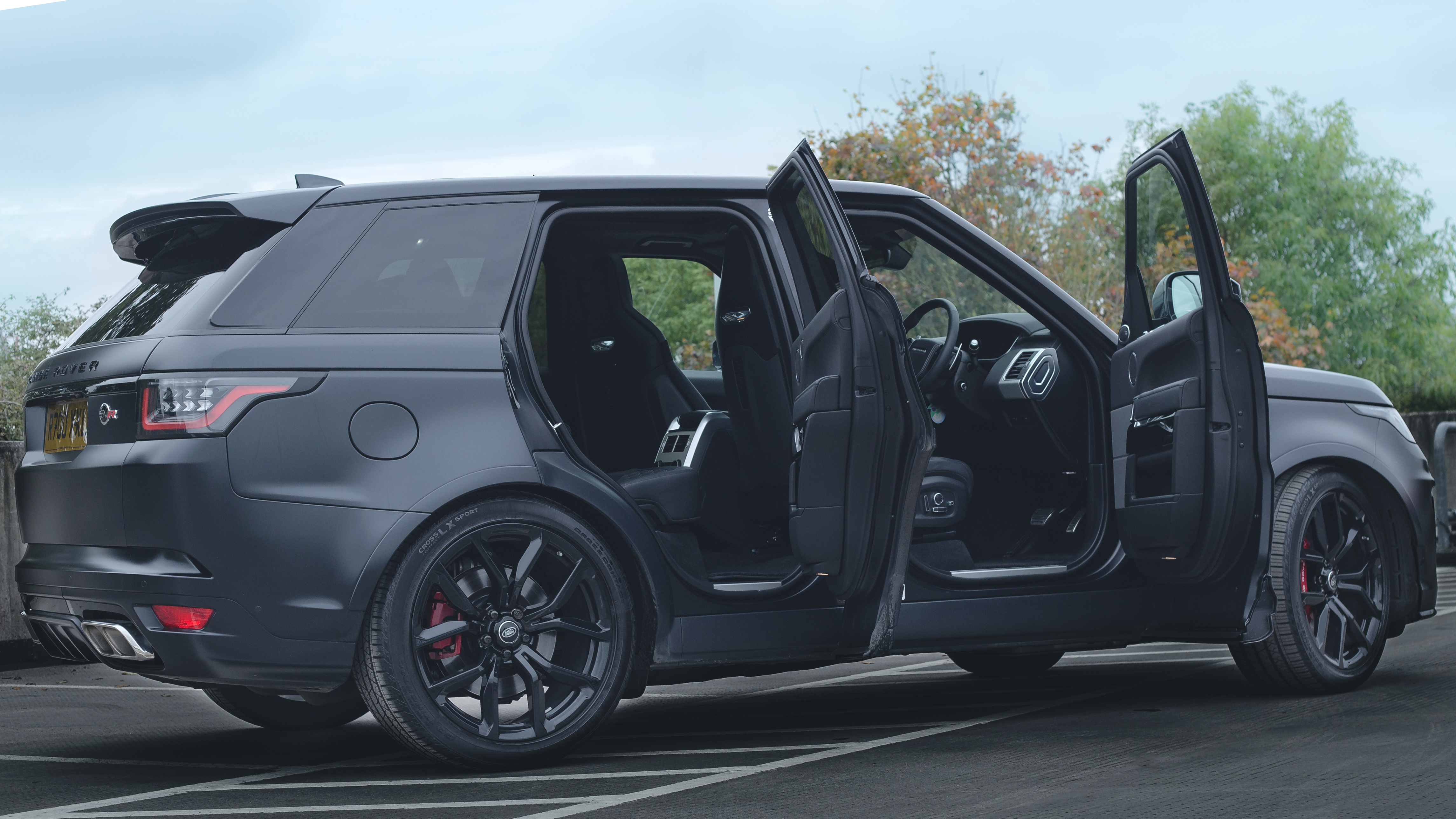 Range Rover Sport SVR V8