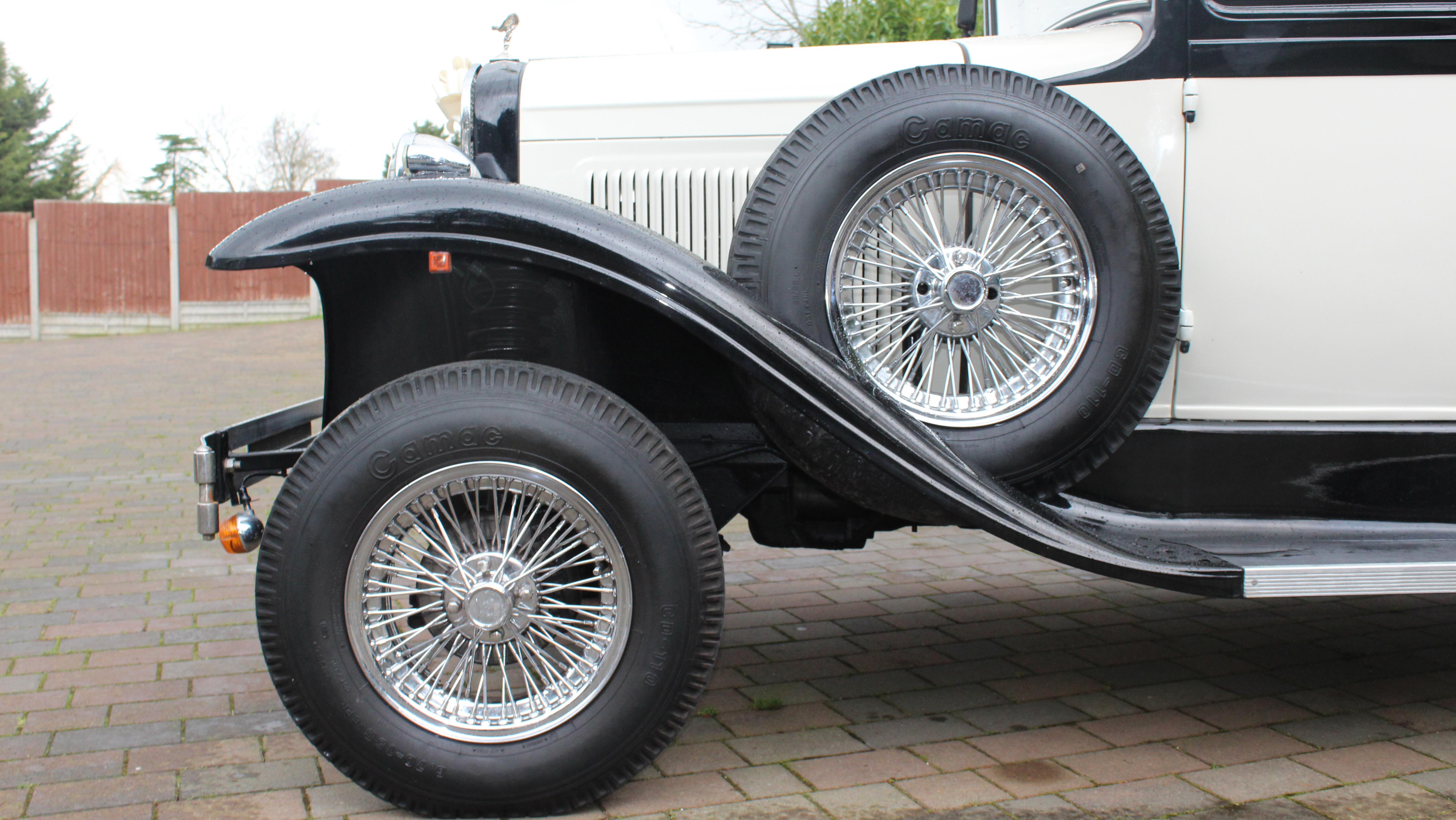 Badsworth Landaulette