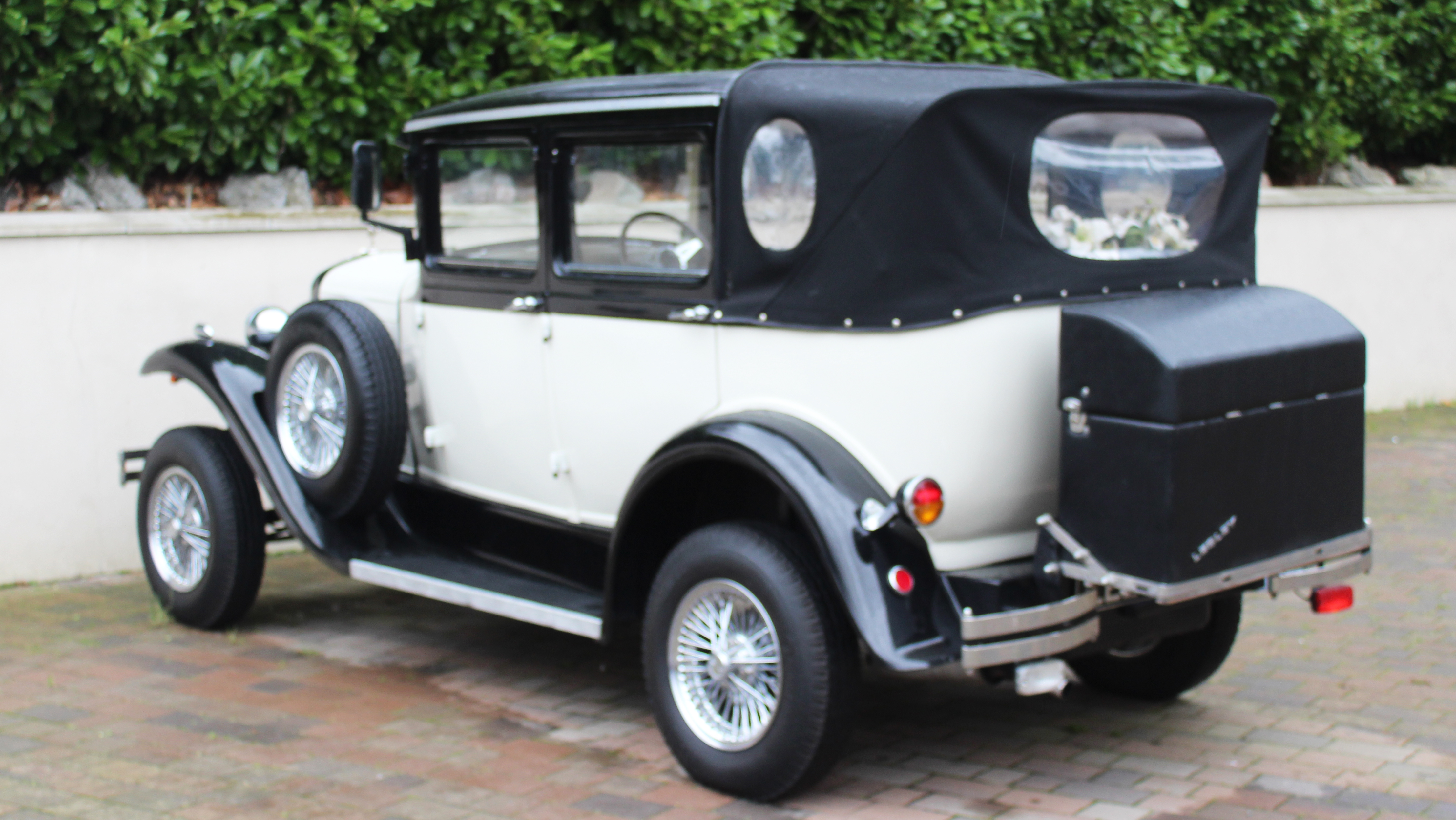 Badsworth Landaulette