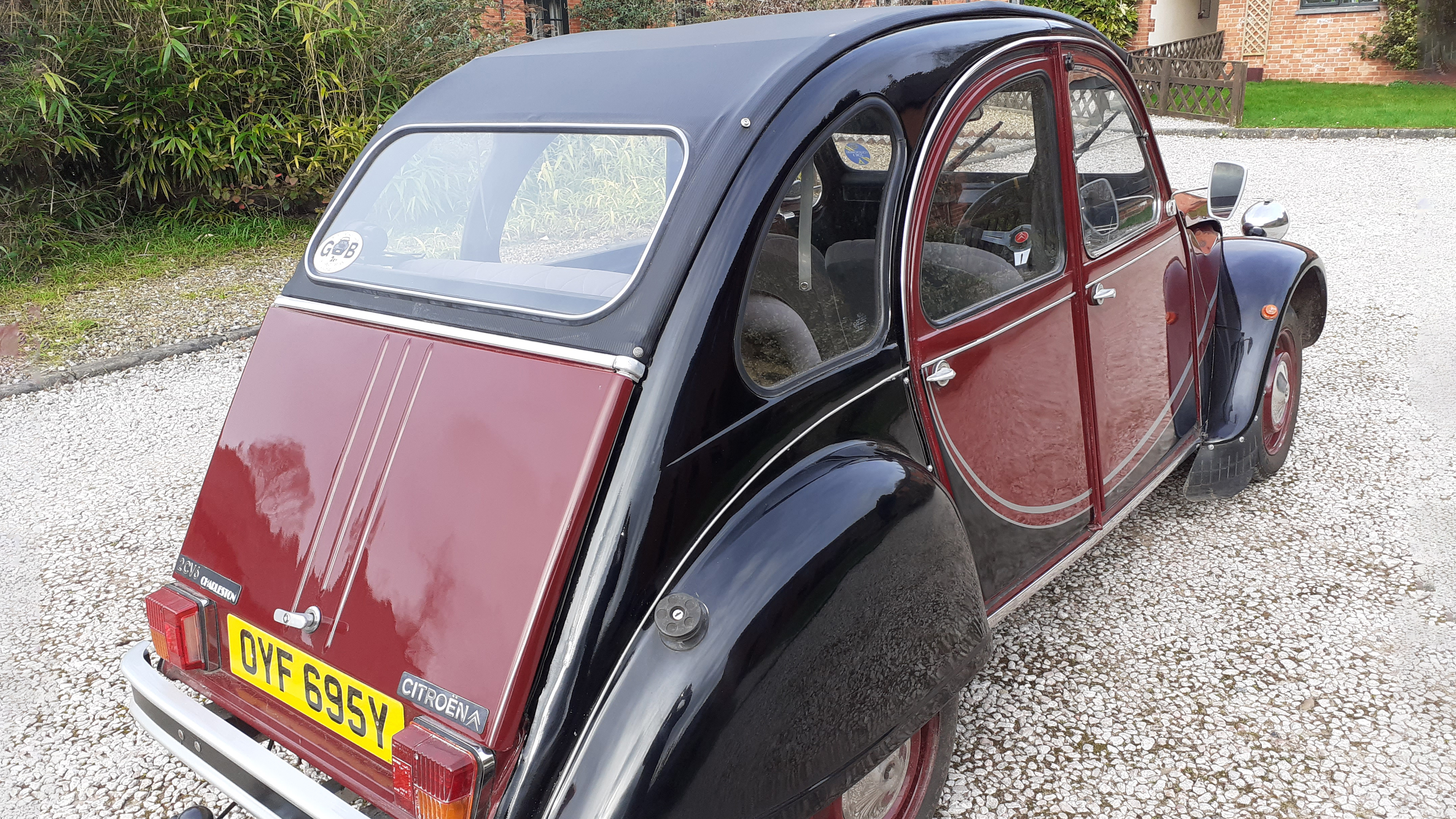 Citroen 2CV Charleston