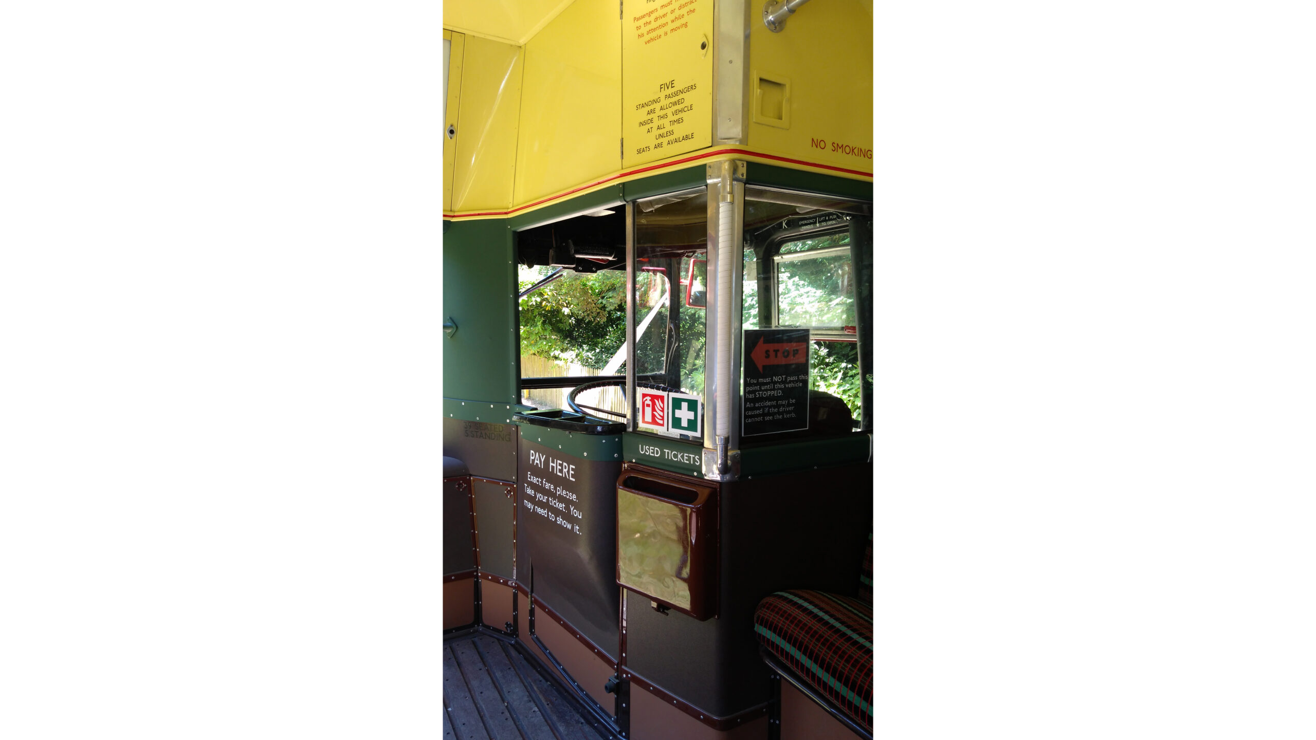 RF Single Decker Bus