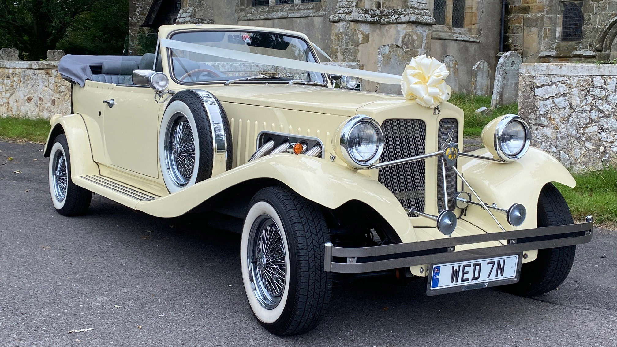 Beauford Convertible wedding car for hire in Lewes, East Sussex