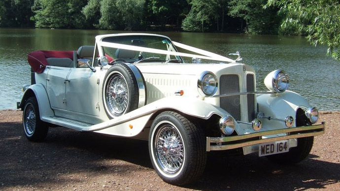 Beauford Convertible wedding car for hire in Warrington, Cheshire