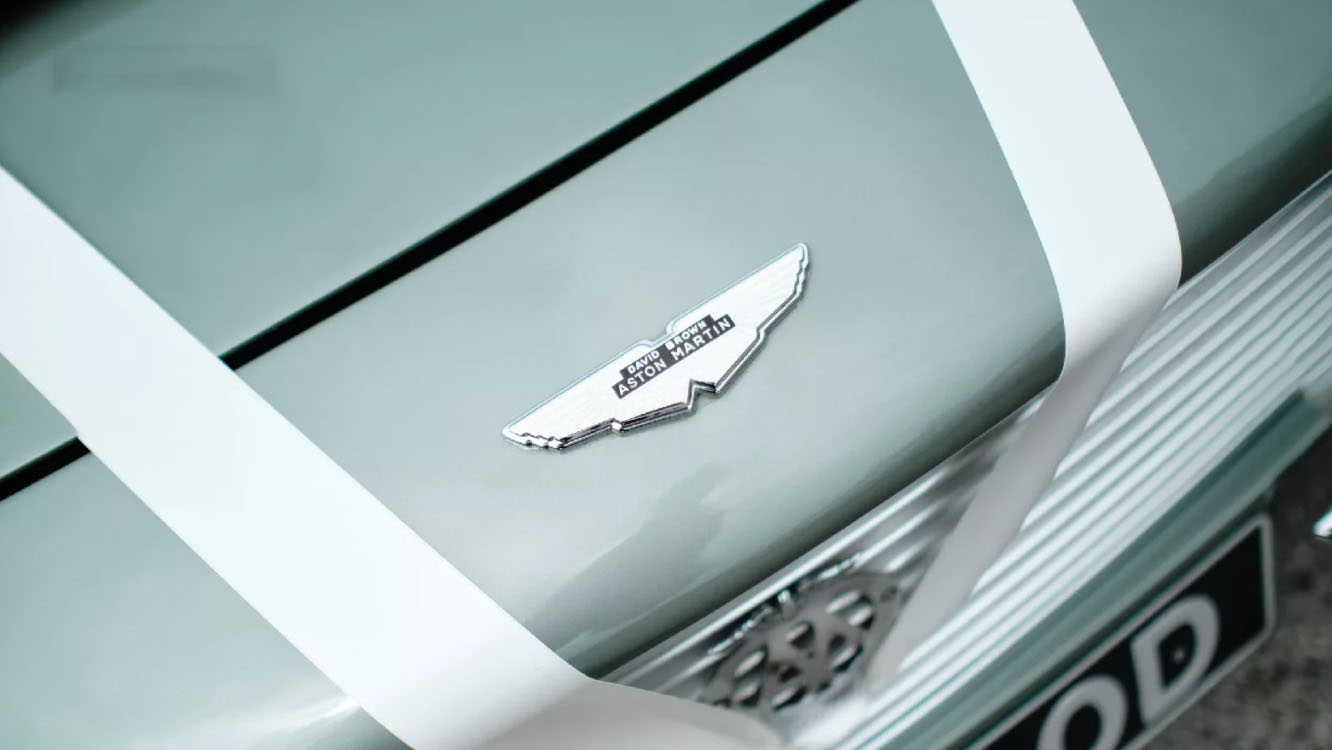 Aston Martin DB6 - Review