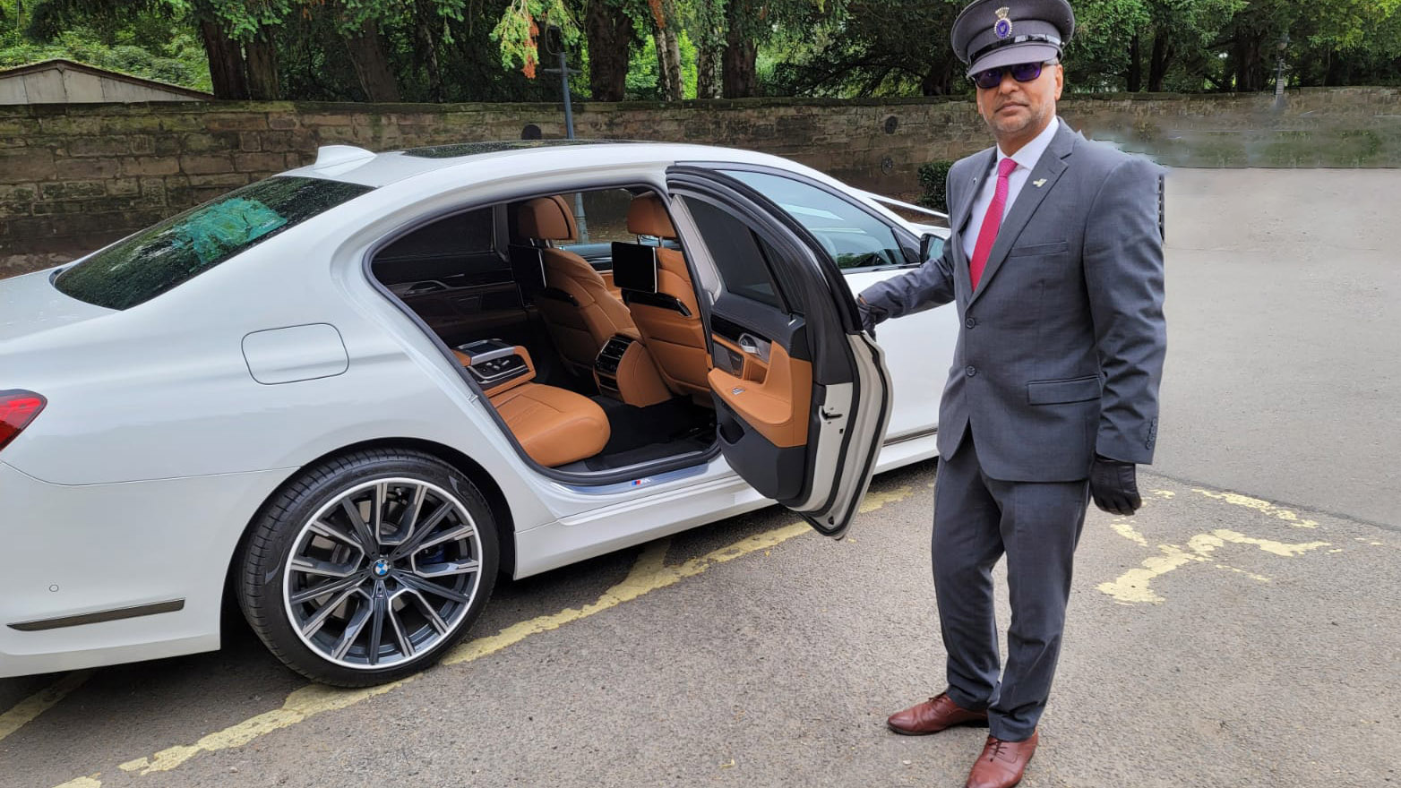 BMW 7 Series LWB Sport M