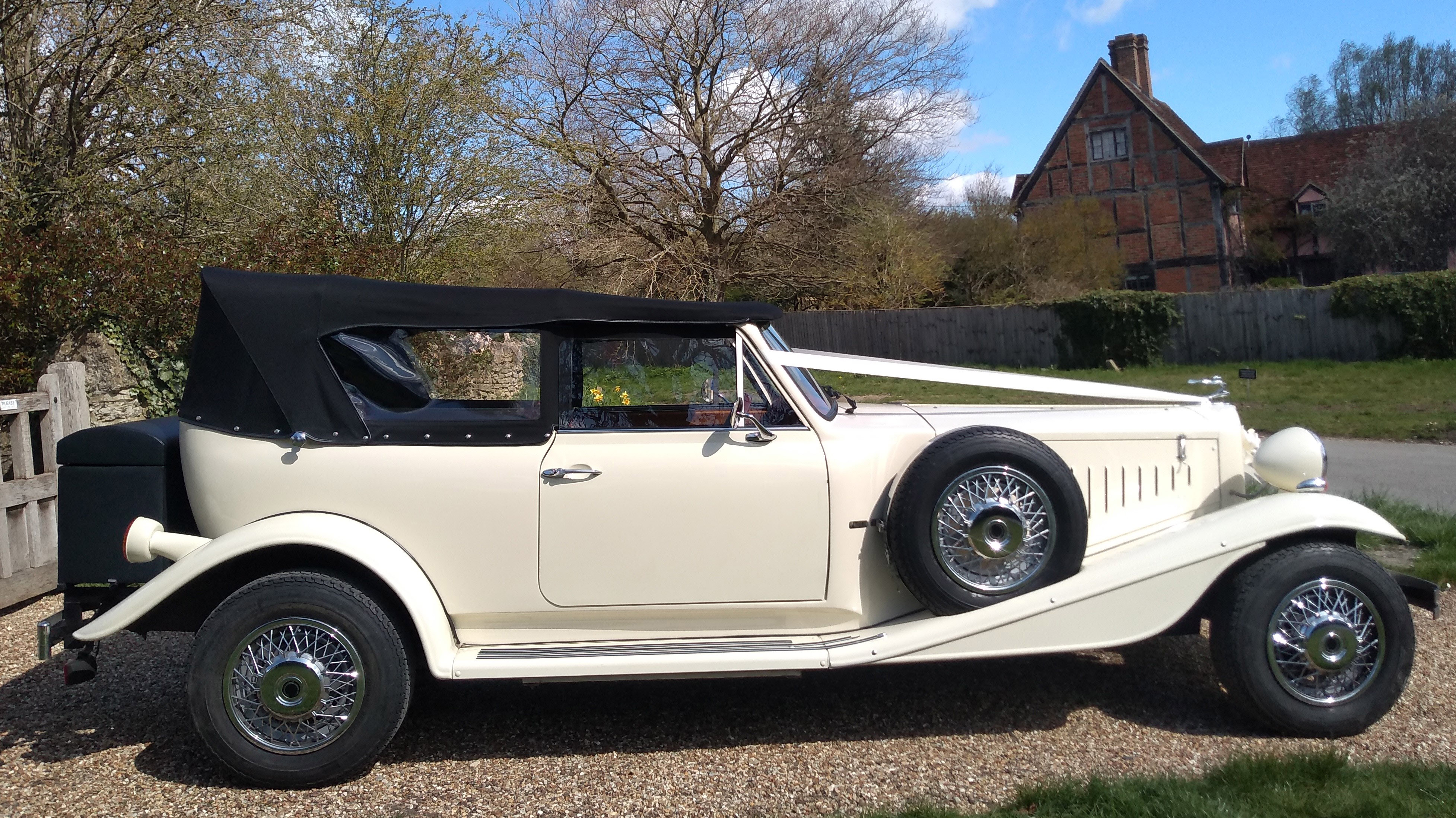 Beauford Convertible