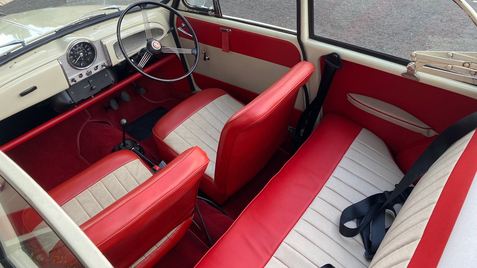 Morris Minor 1000 Convertible