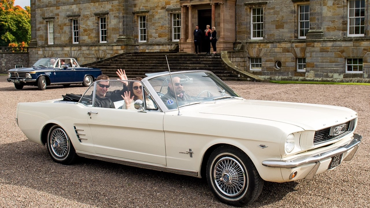 Ford Mustang Convertible V8 4.7 Litre