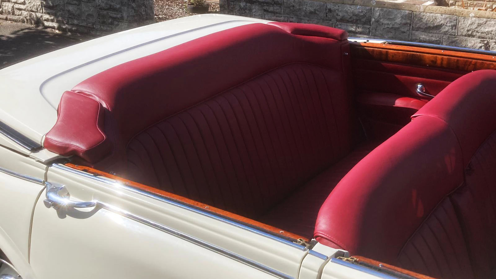 Daimler 250 V8 Convertible