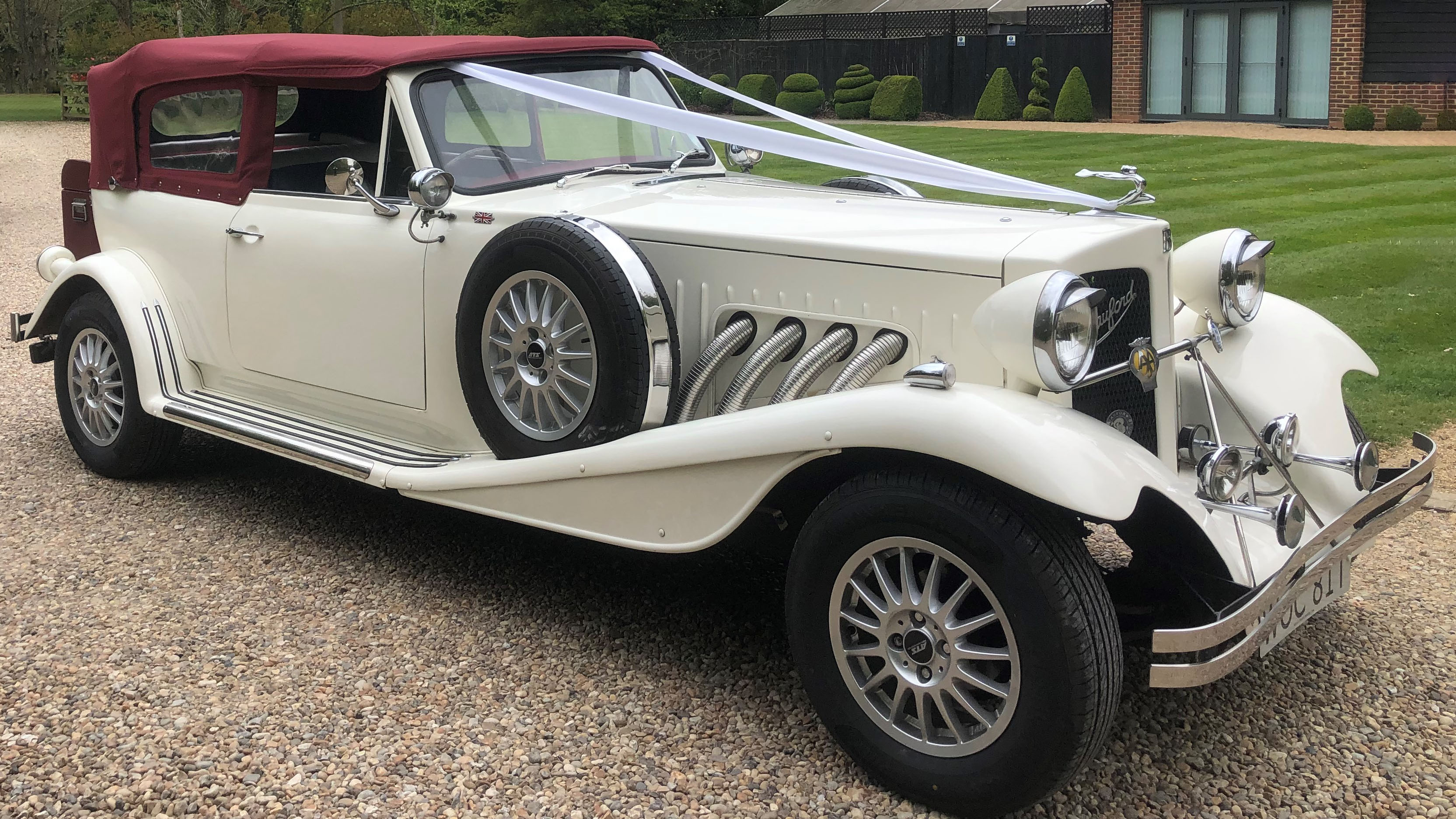Beauford Convertible