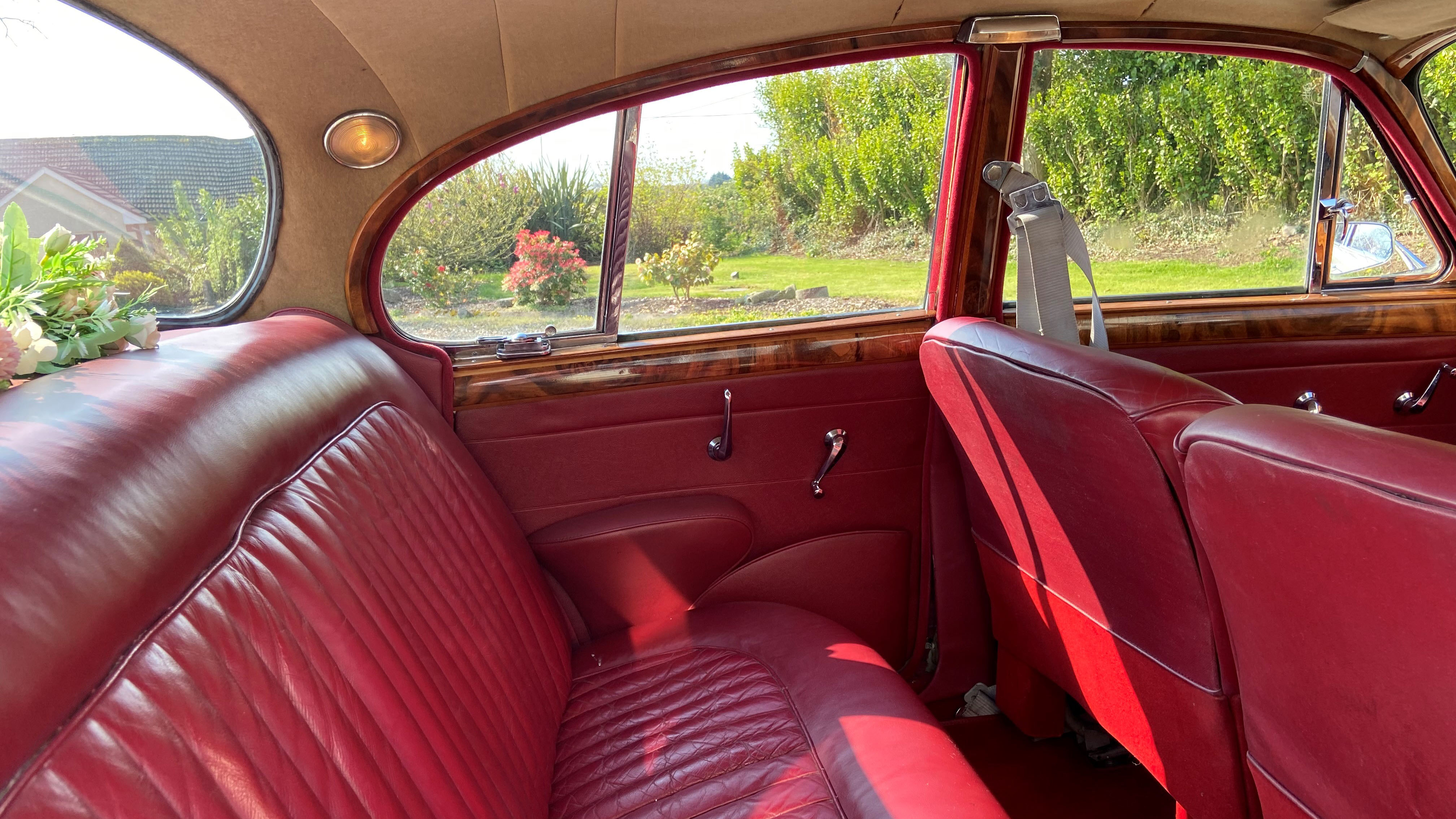 Jaguar MK2