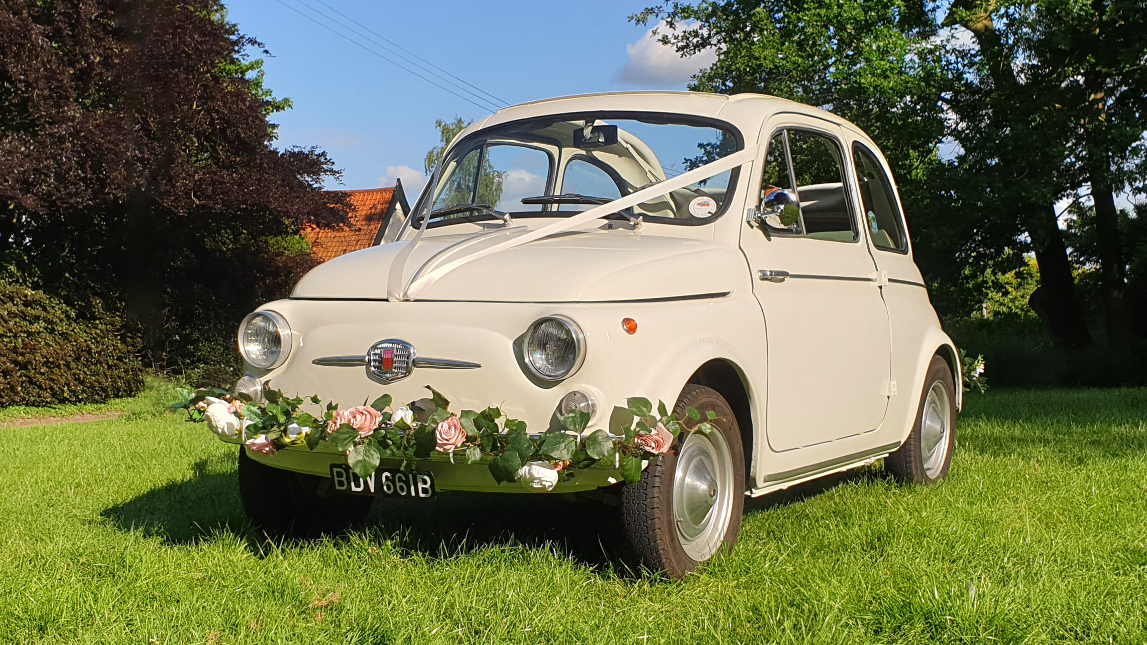 Fiat 500d Convertible wedding car for hire in Thetford, Norfolk