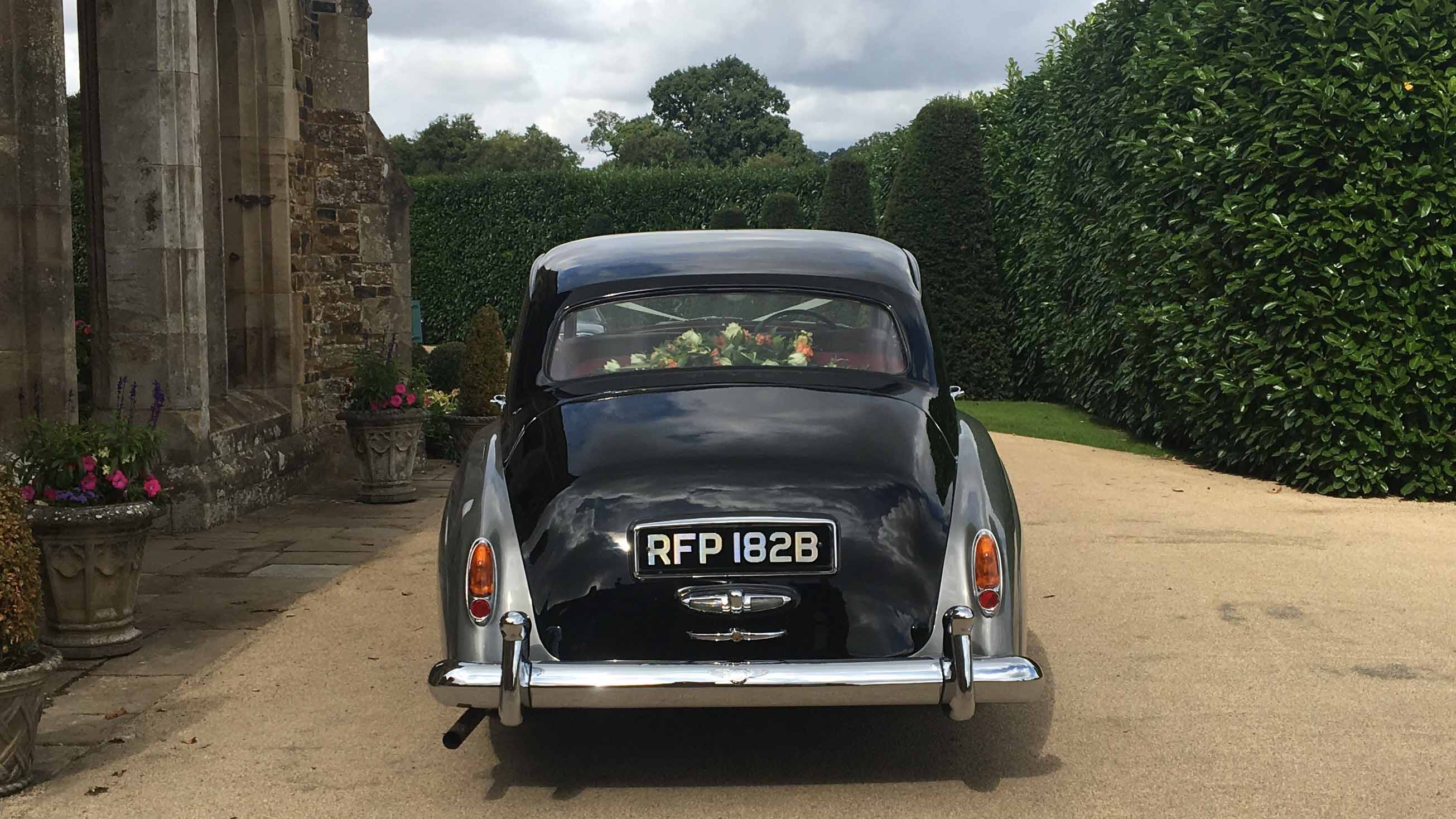 Bentley S1