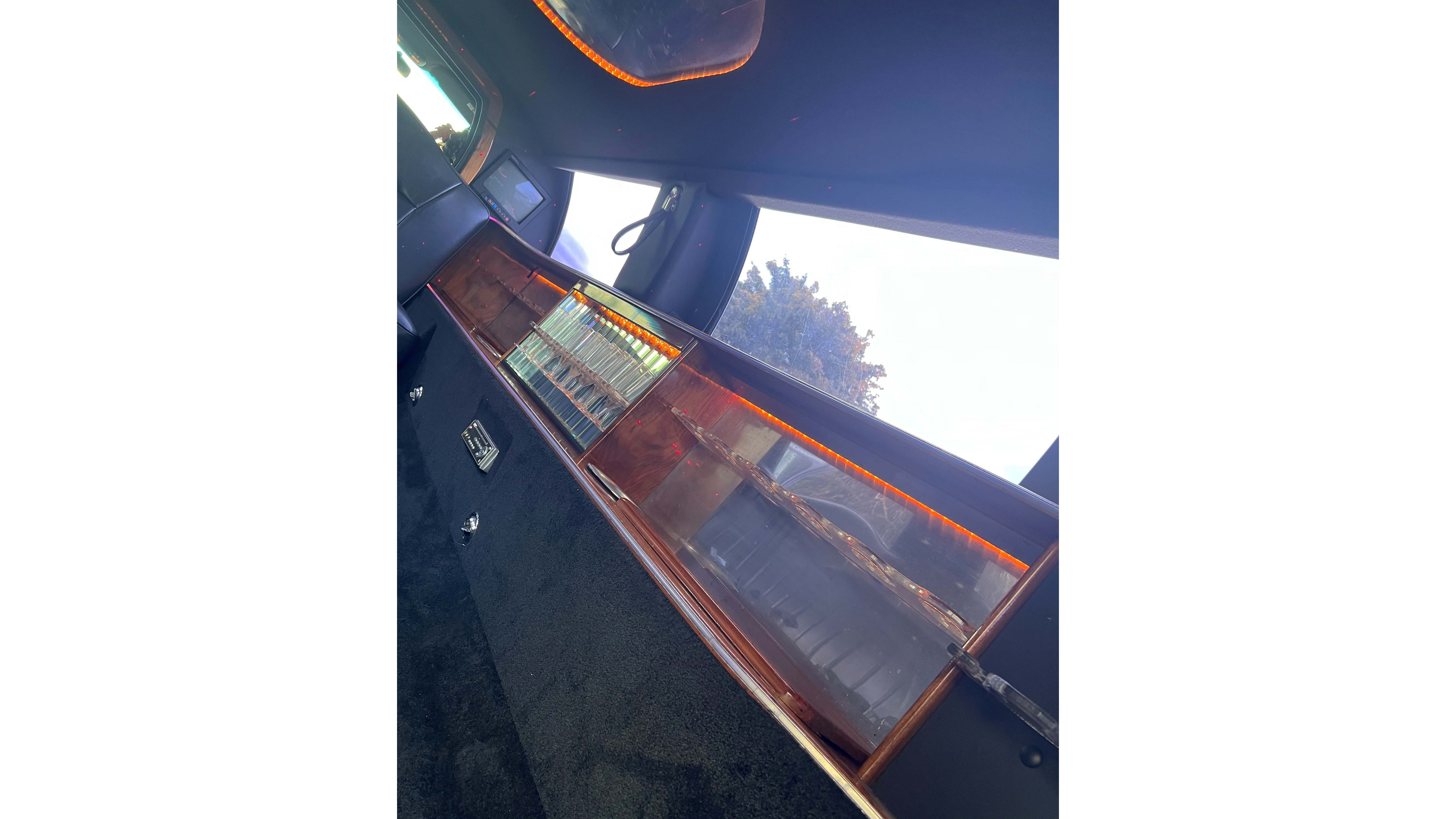 Lincoln Stretched Limousine