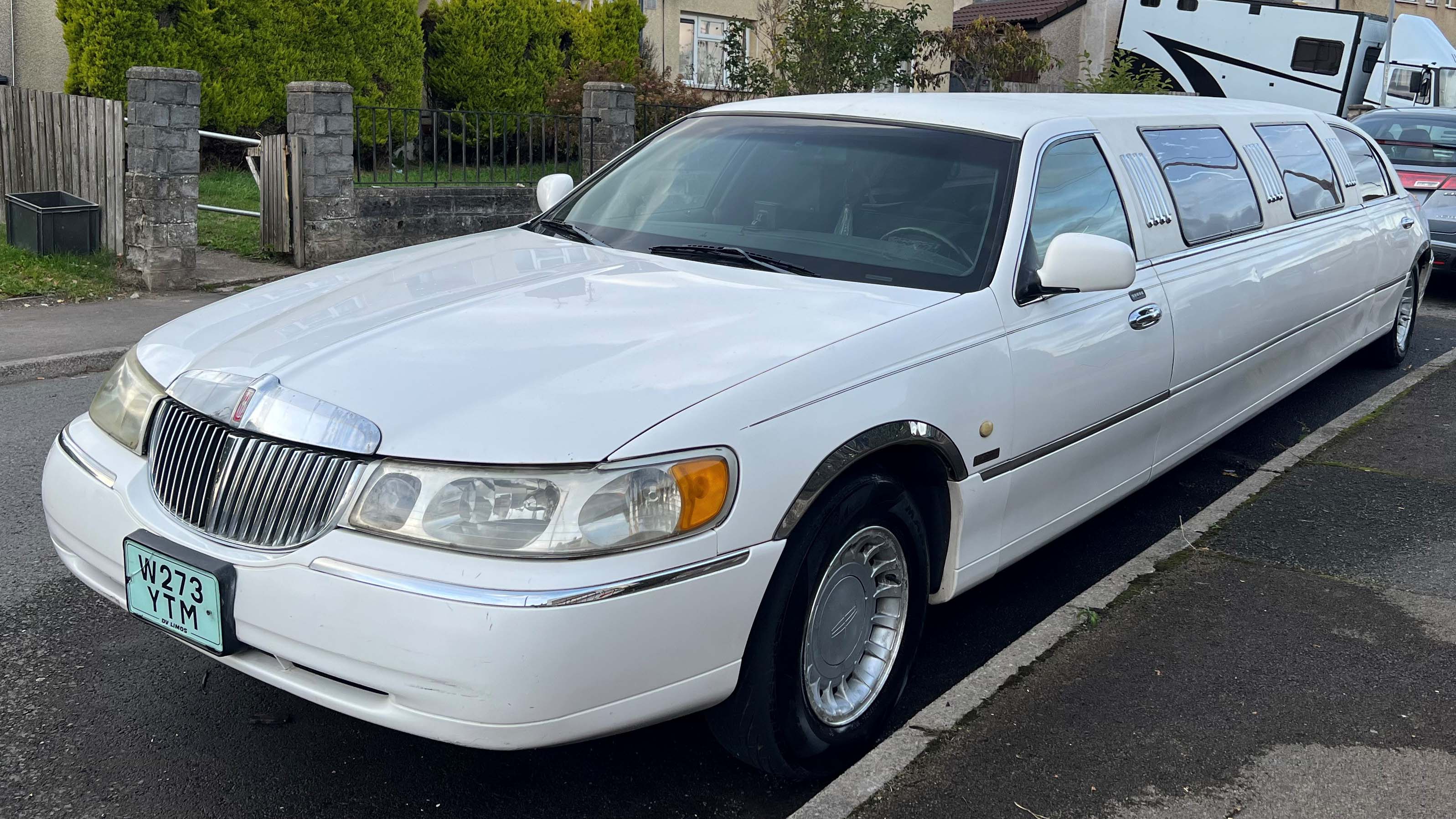Lincoln Stretched Limousine