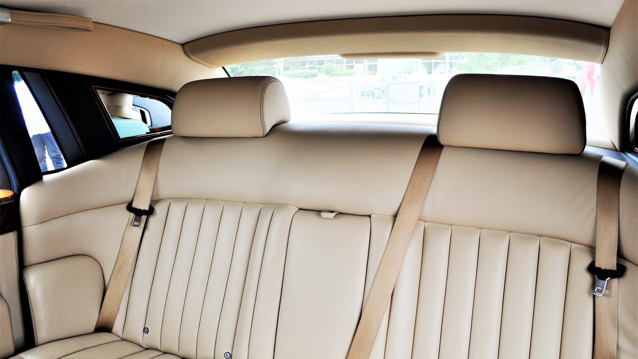 Rolls-Royce-Phantom