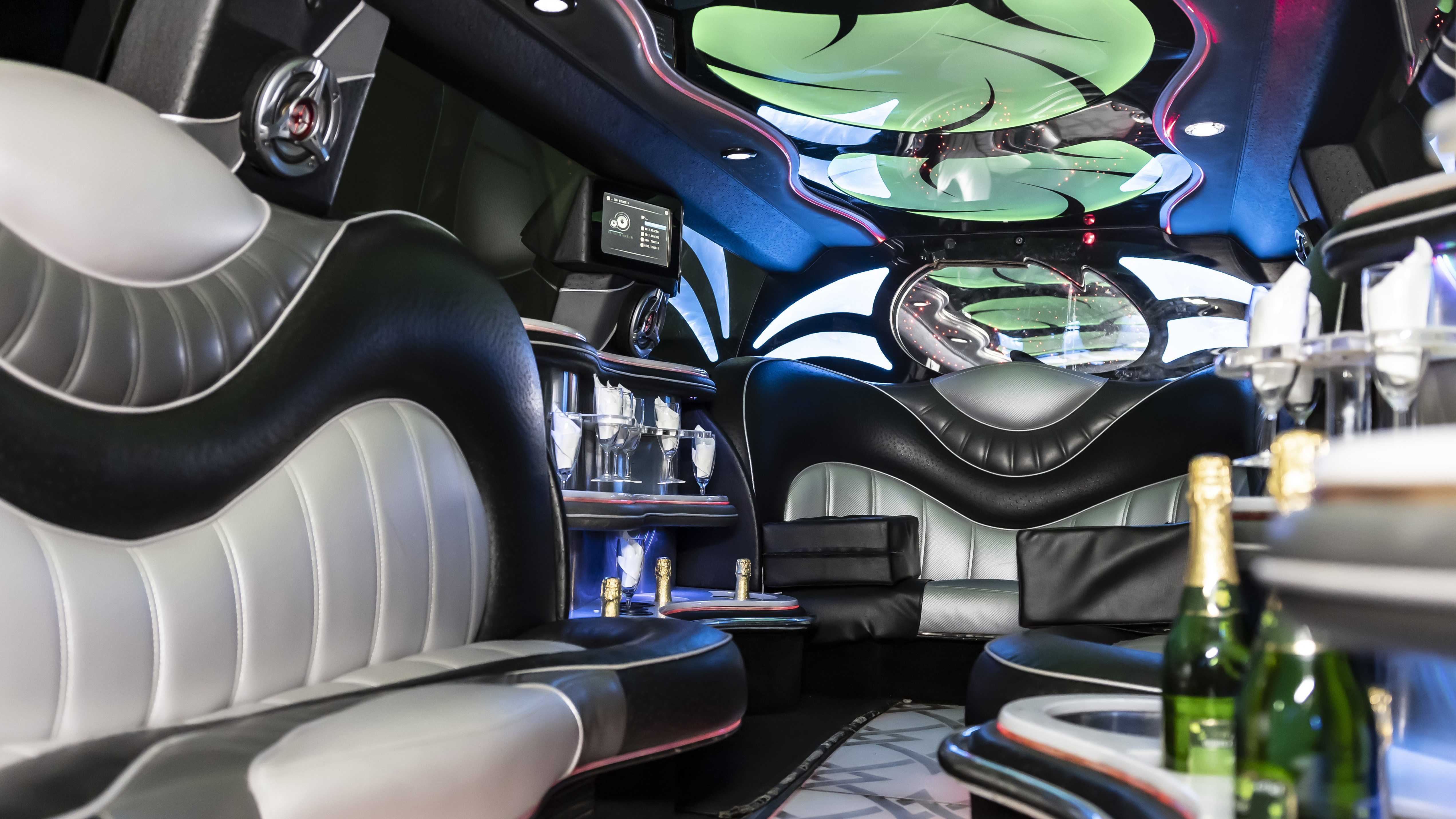 Audi Q7 Stretched Limousine