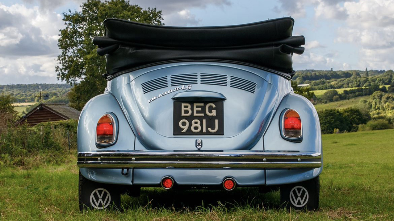Volkswagen Beetle Convertible '100% Electric'