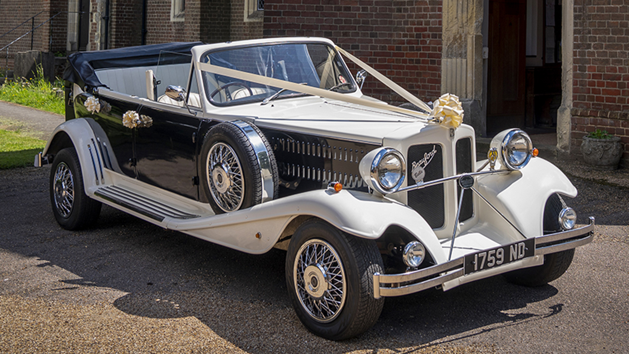 Beauford Convertible wedding car for hire in Colchester, Essex