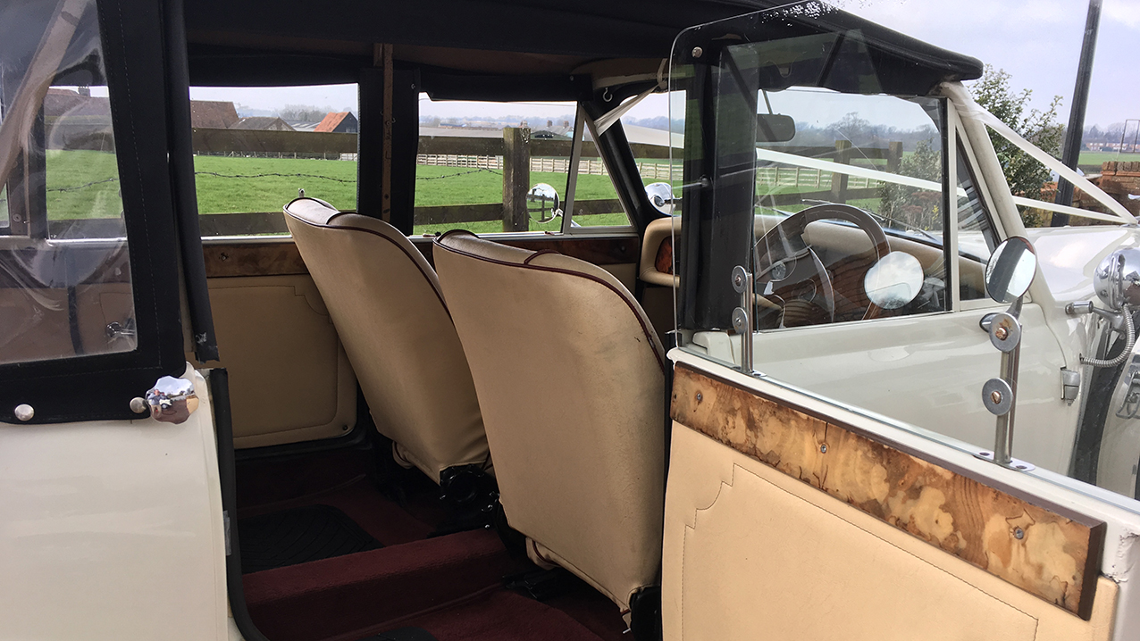 Beauford Convertible