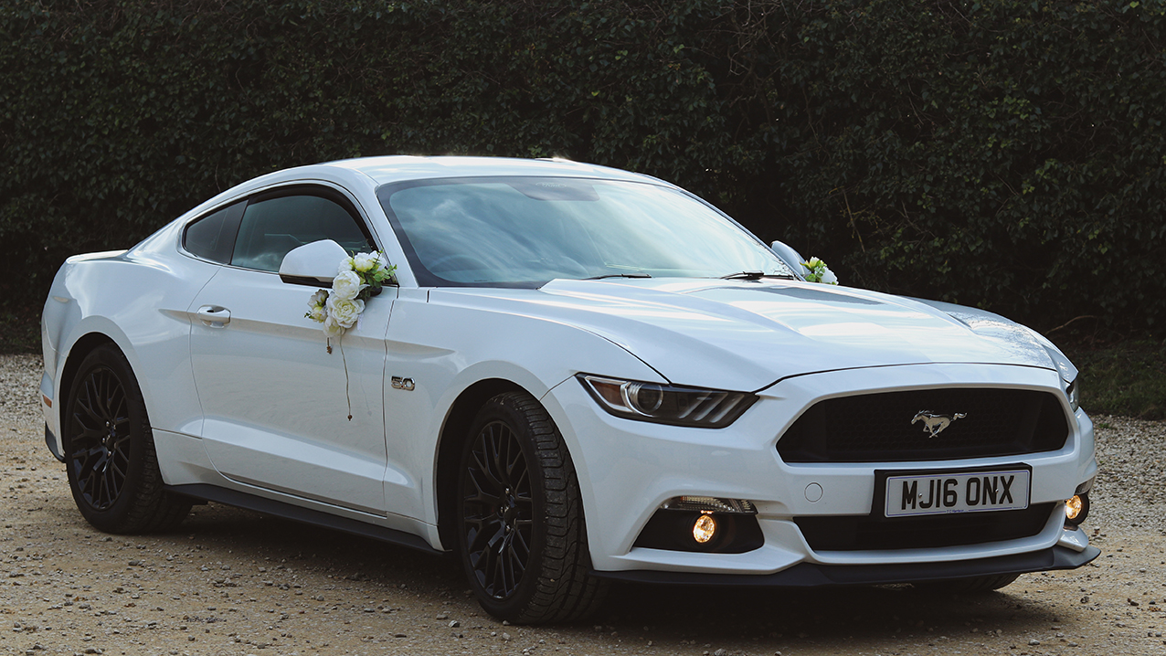Ford Mustang 5L GT Fastback wedding car for hire in Banbury, Oxfordshire
