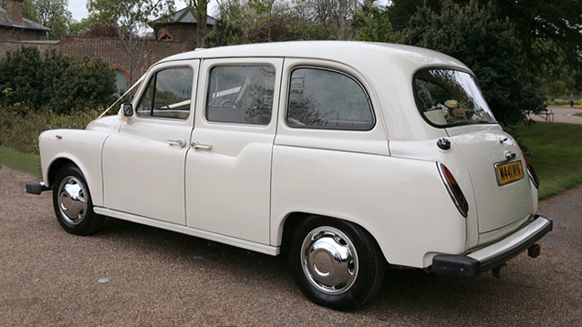 The best white taxi for my wedding in September and we were all impressed by the quality of service.&nbsp; We were asked in advance about the colour scheme for the car decoration and the car arrived looking beautiful, just as we wanted. it also came with a pretty white umbrella, just in case, and a very thoughtful bottle of sparkling mineral water. The chauffeur arrived on time and was very professional.