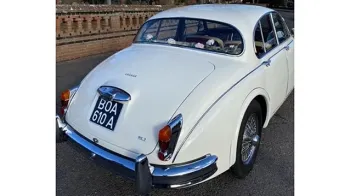 Rear Side Photo taken from outside showing the parcel shelf flowers