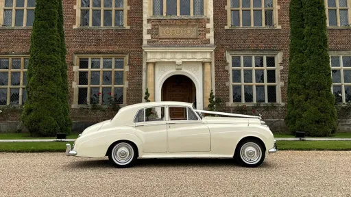 Classic rolls-Royce Silver Cloud decorated with Wedding Ribbons