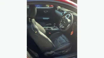 Front seating interior inside Ford Mustang