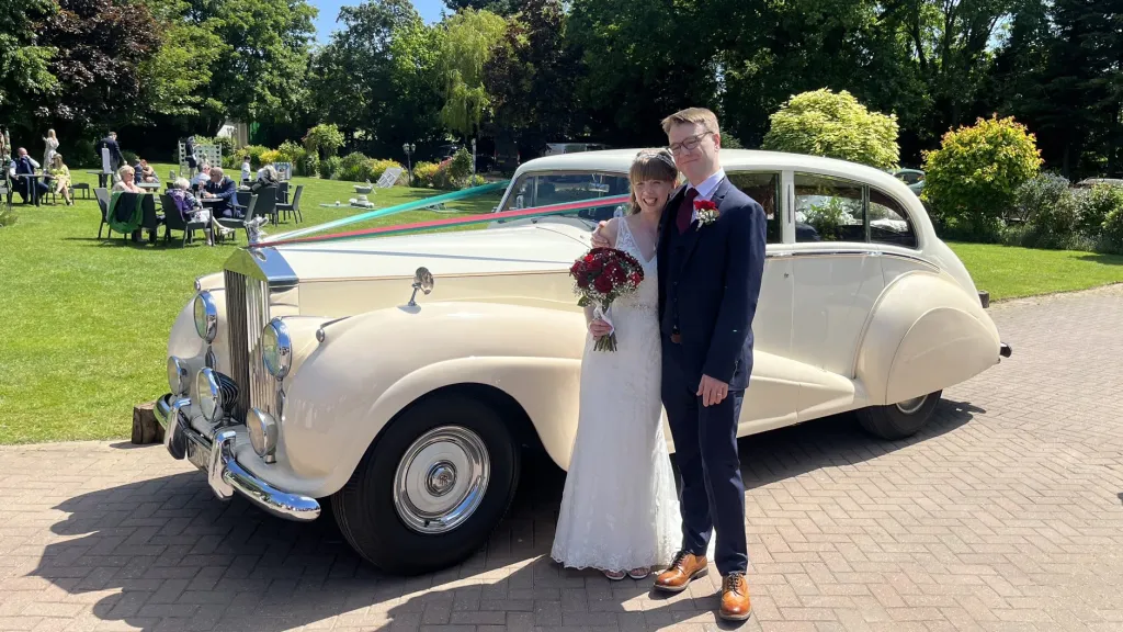 Malcolm was perfect, the service, communication and surprises made our day even more special. I would highly recommend booking them as he was professional and could not fault in anyway.
