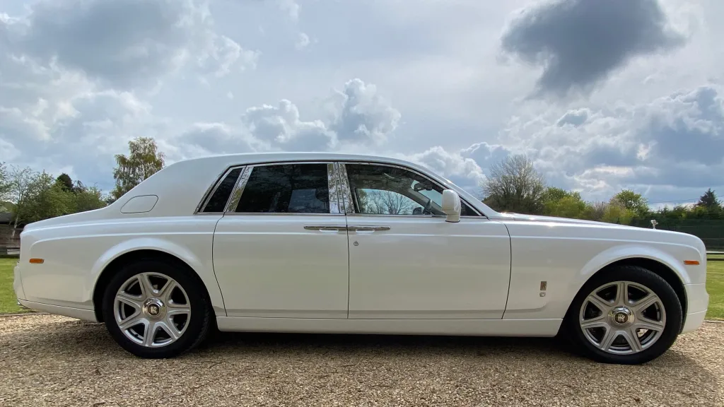 A huge and grateful &lsquo;Thank you!!&rsquo; Having the RR Phantom was absolutely wonderful and made our daughter&rsquo;s wedding day even more special! 🫶🏽. The service we received was excellent and the car&hellip; wow!! Gleaming, spacious, white, luxurious, beautiful, and beyond comfortable! Thanks guys 🌟