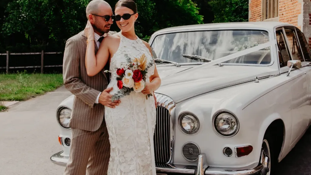 Stunning vehicle, chauffeur was very friendly and helpful, even supplied us with water because it was such a hot day. We couldn&rsquo;t have wished for anything better, would highly recommend.