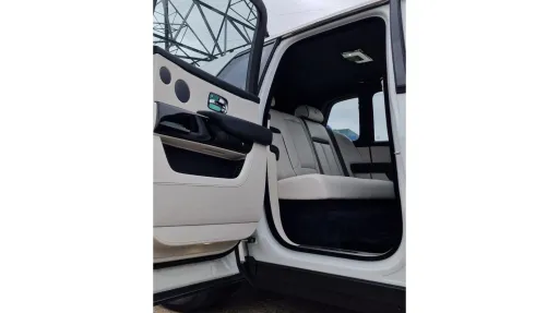 White Rolls-Royce Cullinan